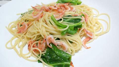 春なので春らしく！「桜えびと春キャベツのパスタ」