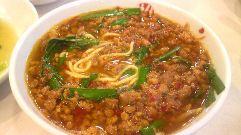 B級グルメだね！名古屋の癖になる味「味仙 台湾ラーメン」